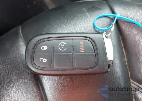 2019 Jeep Cherokee Latitude Plus 4X4 из США, поврежденный, VIN 1C4PJMLB9KD287978